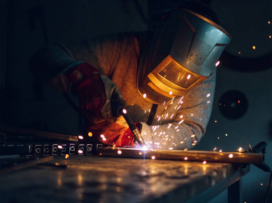 Construction equipments for Modern Development